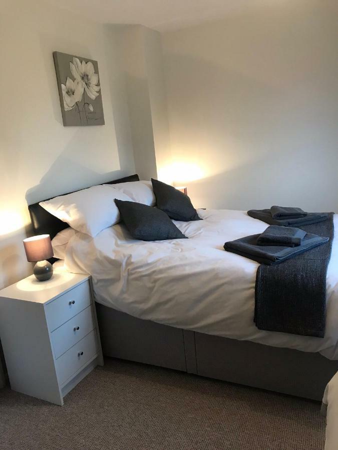 Hinckley Home Sleeps 5 Complete House Leicester Exterior foto